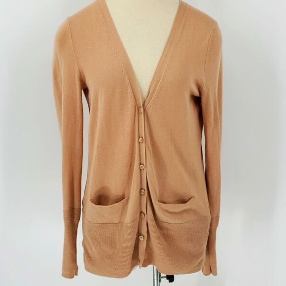 Simply Vera Vera Wang's lightweight sweater.  Oversized, small. - Picture 1 of 11